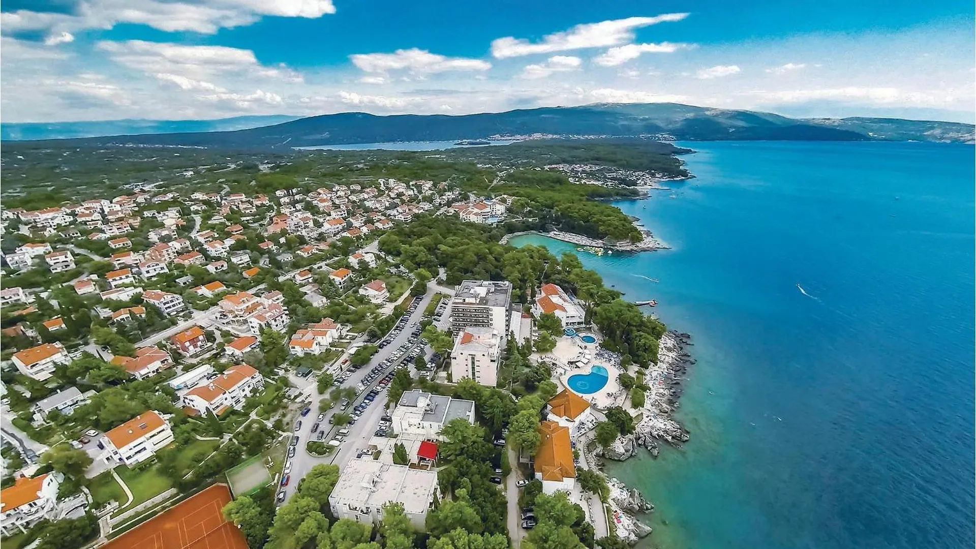 Beach Front Home In Klimno With Wifi 0*,