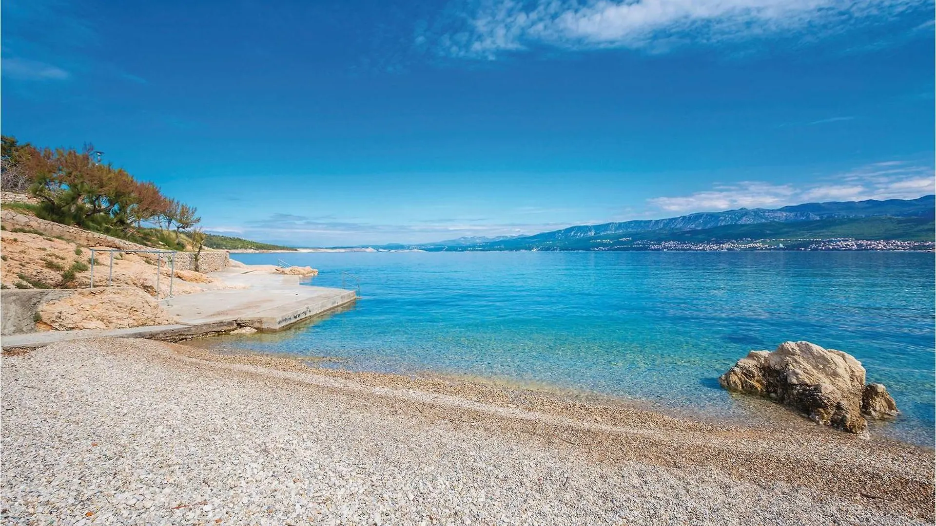 Holiday home Beach Front Home In Klimno With Wifi