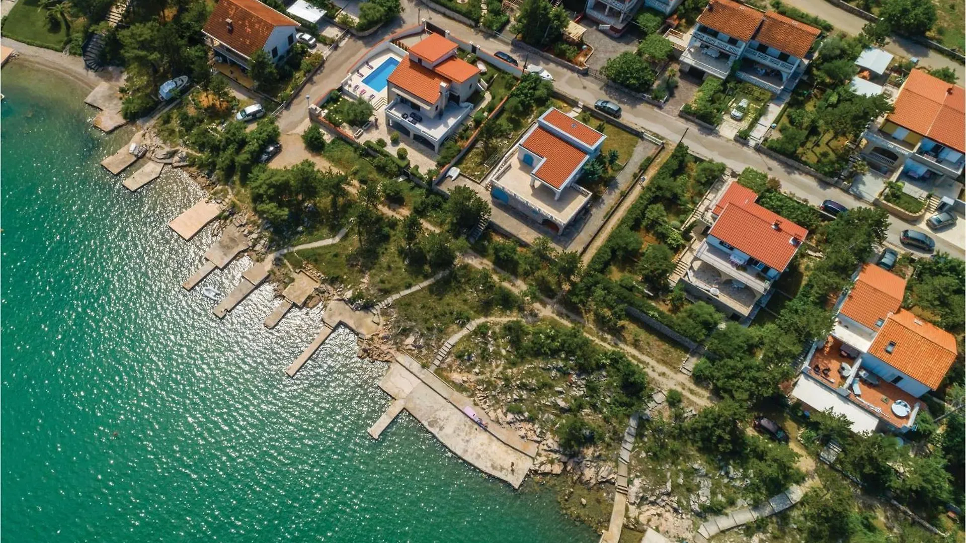Beach Front Home In Klimno With Wifi Croacia